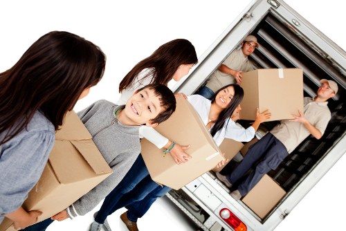 Movers handling urgent same day removals in Fulham