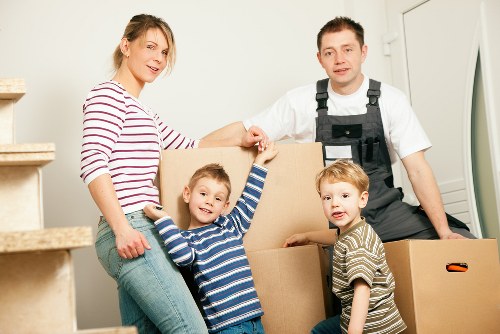 Fulham moving van service with flexible pricing for local jobs
