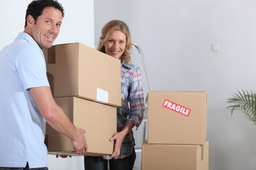 Practical moving service for homes and businesses in Fulham